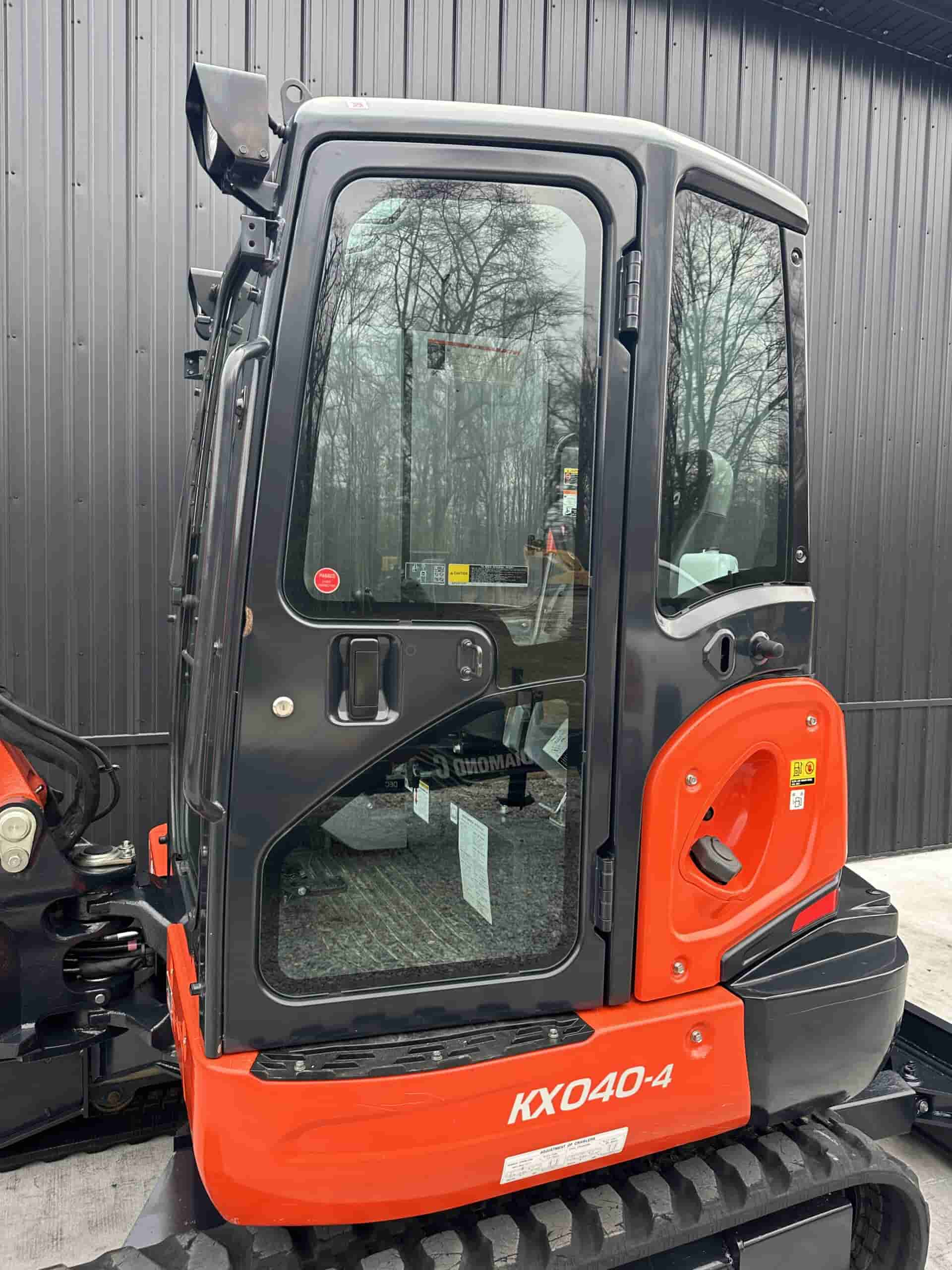 2019 KUBOTA KX040-4
